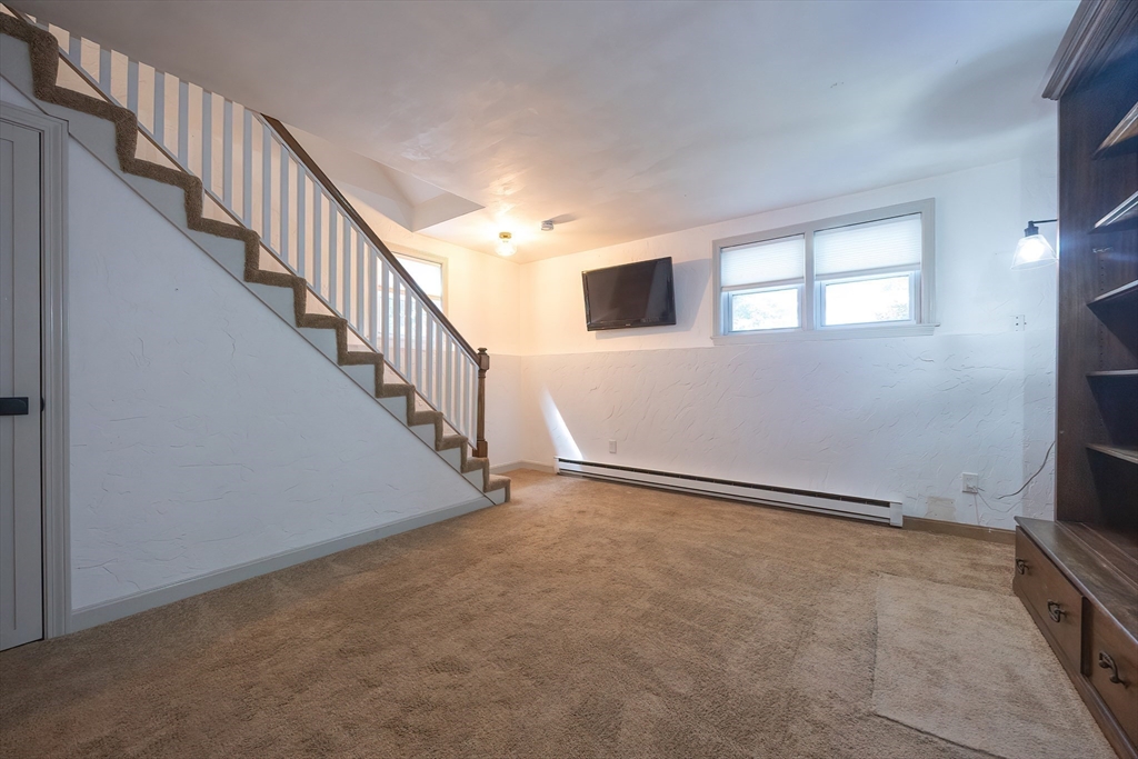 115 Green Street, Unit A Marblehead, MA 01945 - Photo 27 of 34