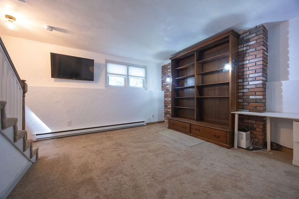 115 Green Street, Unit A Marblehead, MA 01945 - Photo 29 of 34