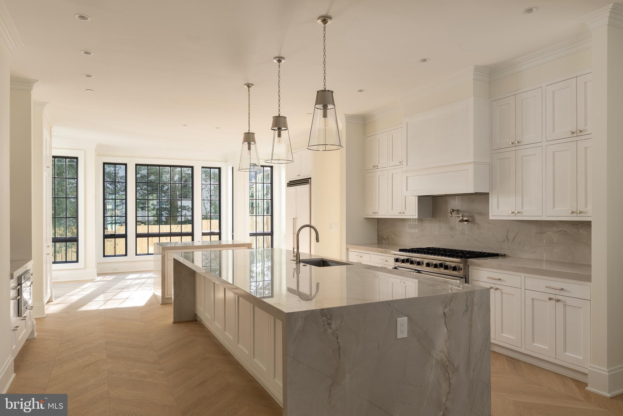 5042 Overlook Road Northwest Washington, DC 20016 - Photo 4 of 15 Gracious Gourmet Kitchen