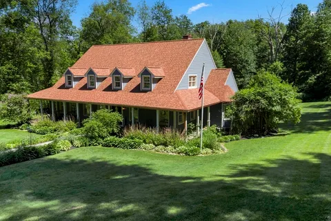$1,095,000 | 196 Brigham Hill Road, Grafton, MA 01536