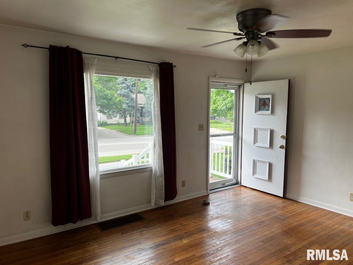 604 Eastman Avenue Springfield, IL 62702 - Photo 4 of 13