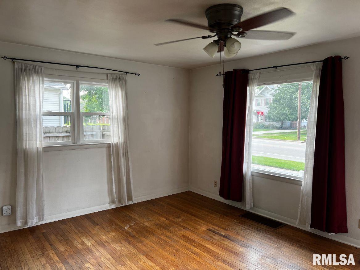 604 Eastman Avenue Springfield, IL 62702 - Photo 5 of 13