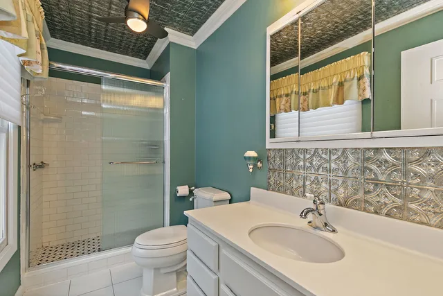 $385,000 | 1021 Abbey Drive, Crystal Lake, IL 60014