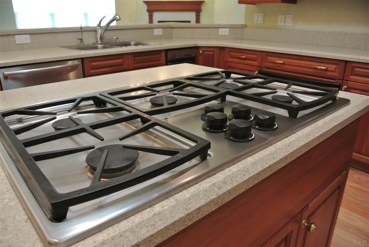 2531 Valley Road Navarre, FL 32566 - Photo 13 of 46