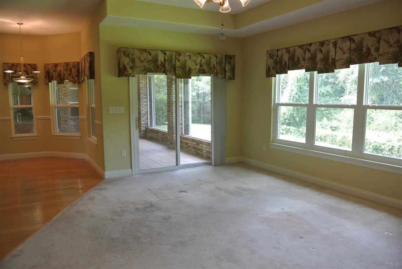 2531 Valley Road Navarre, FL 32566 - Photo 15 of 46