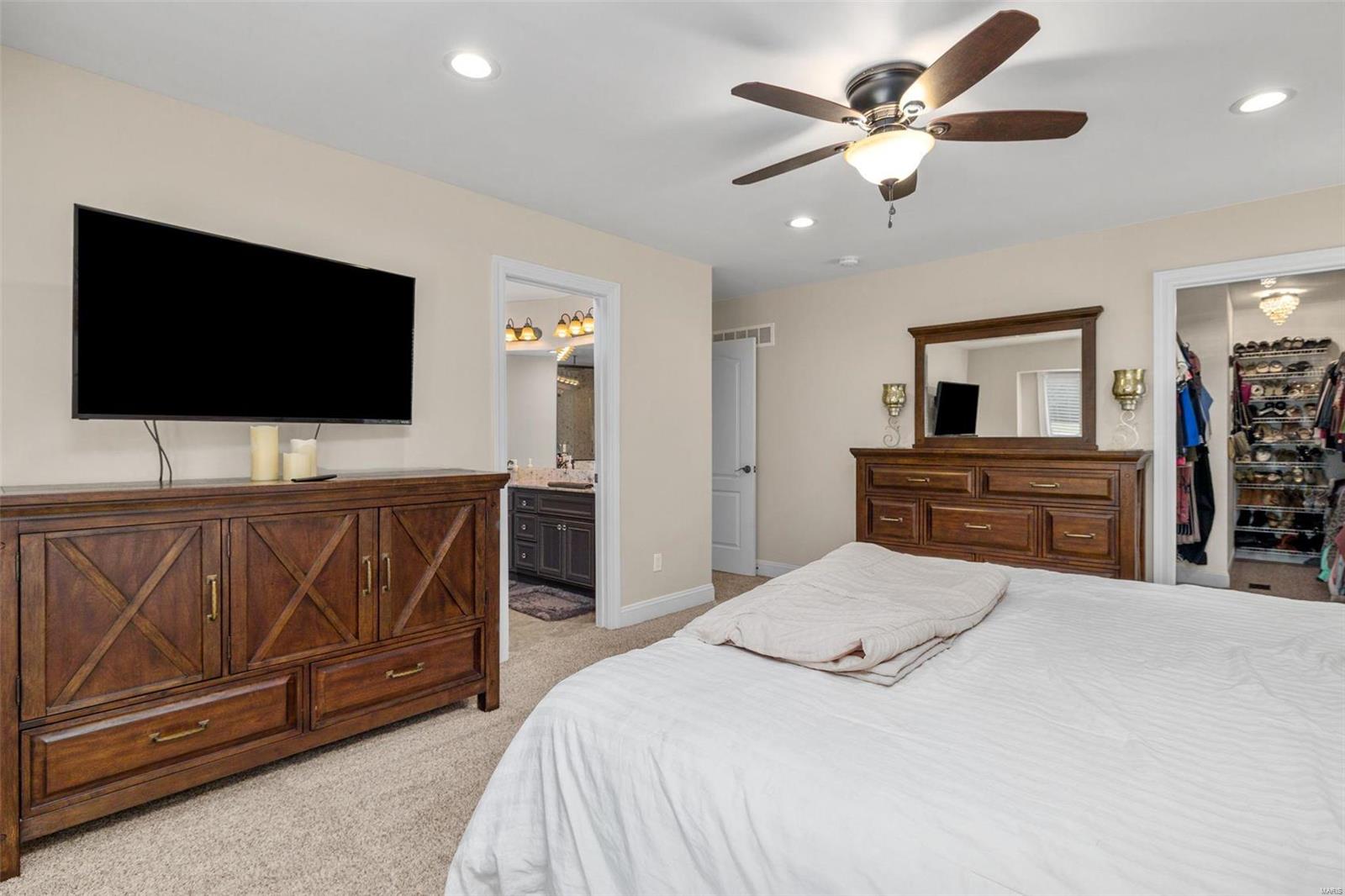 5490 Butler Hill Road St. Louis, MO 63128 - Photo 21 of 51 Gallery Image 21