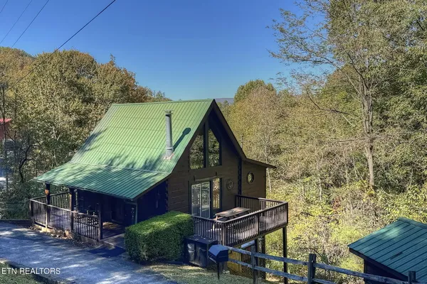 $475,000 | 3550 Olde Tyme Way, Sevierville, TN 37862