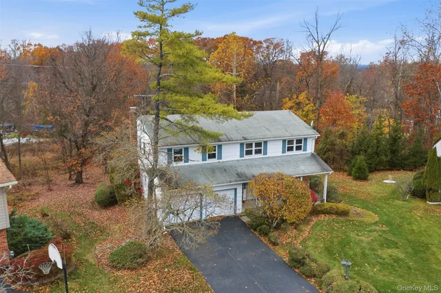 $749,000 | 7 Helaine Court, Orangeburg, NY 10962