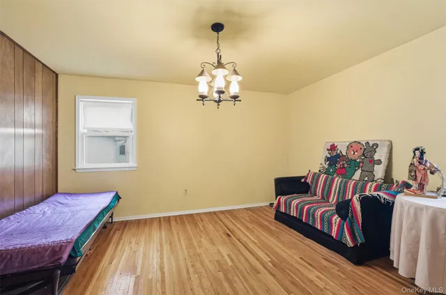 $749,000 | 7 Helaine Court, Orangeburg, NY 10962