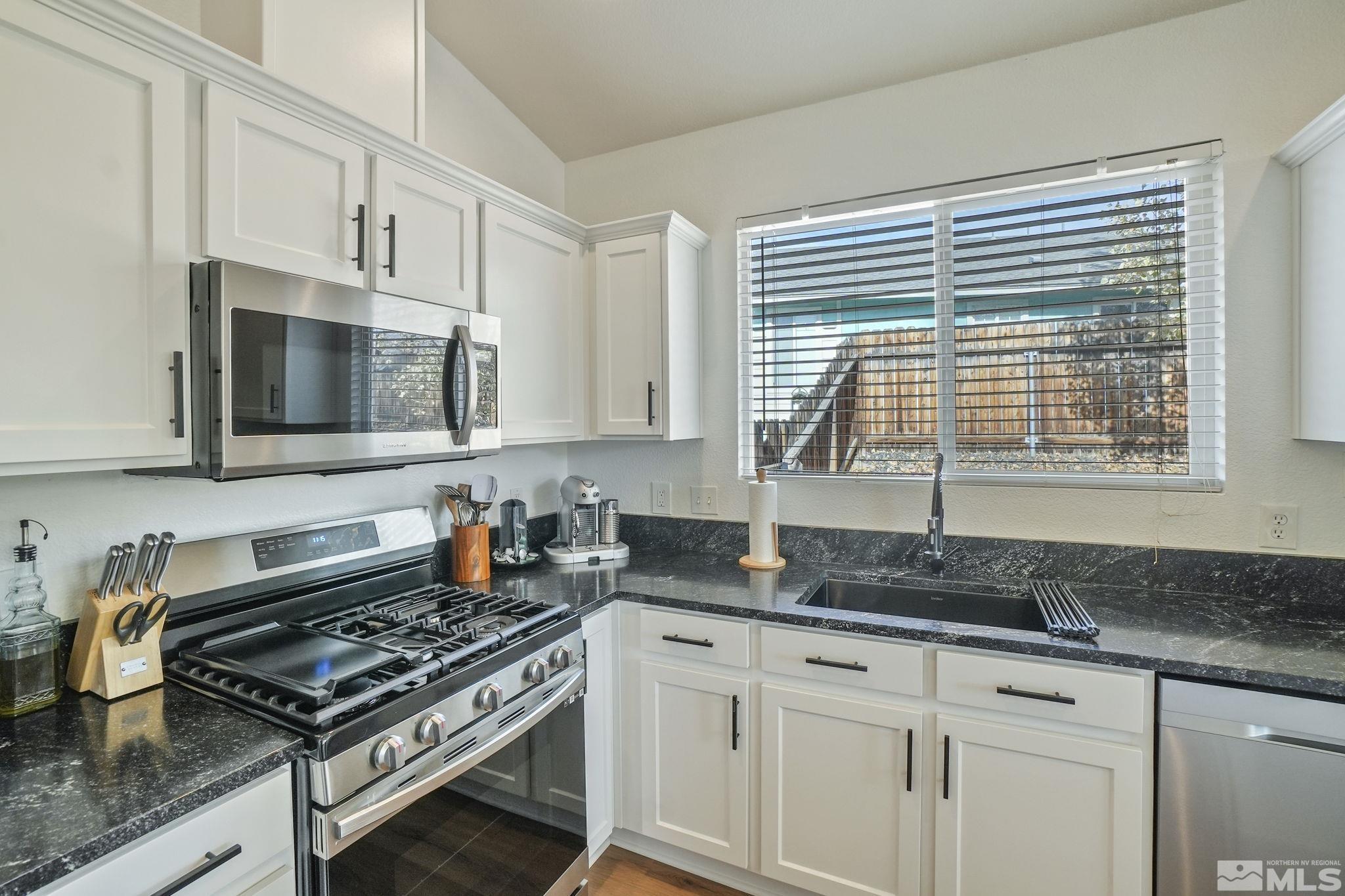 1470 Springfield Park Drive Reno, NV 89523 - Photo 20 of 35 Photo 20