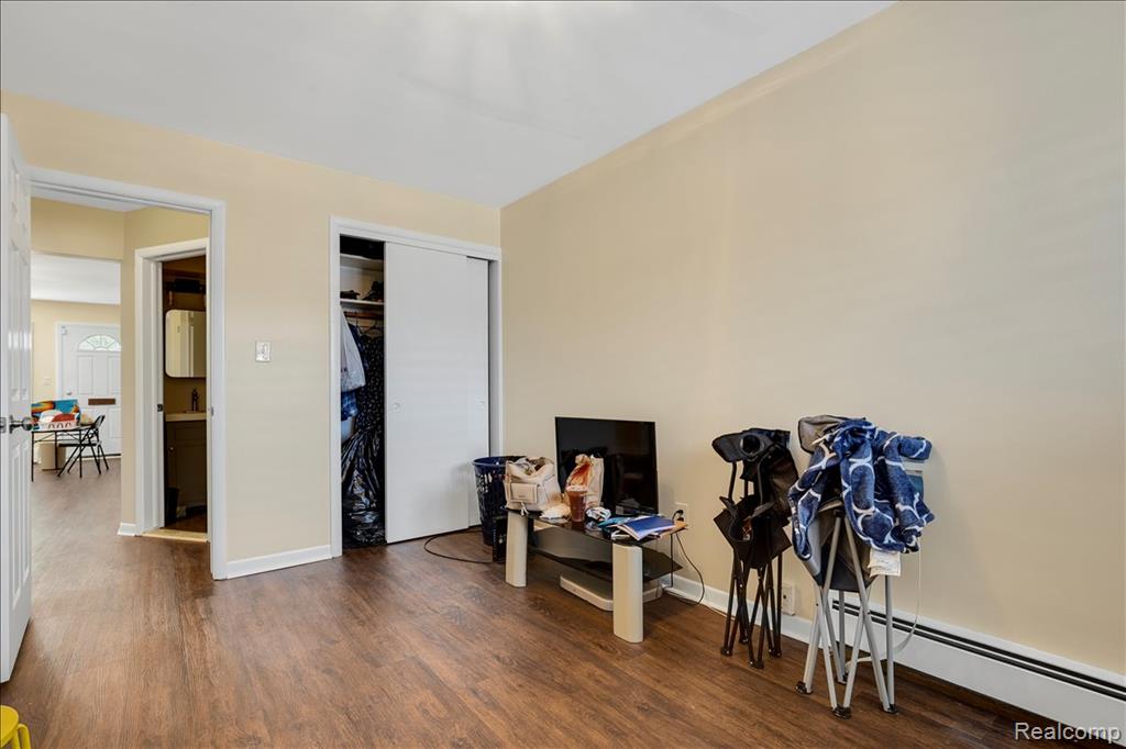 22444 Kelly Road, Unit 11 Eastpointe, MI 48021 - Photo 10 of 13