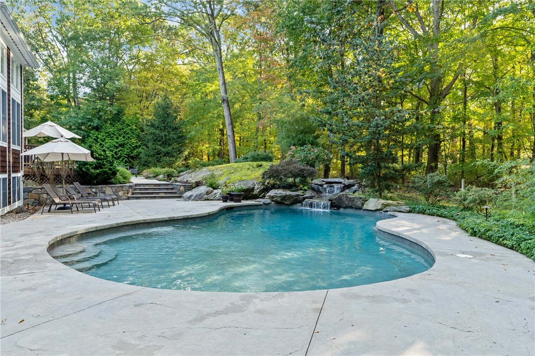 259 Forge Road North Kingstown, RI 02852 - Photo 11 of 40