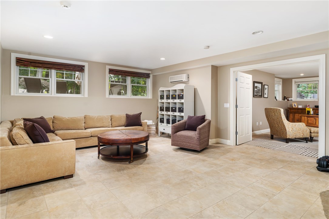 259 Forge Road North Kingstown, RI 02852 - Photo 36 of 40