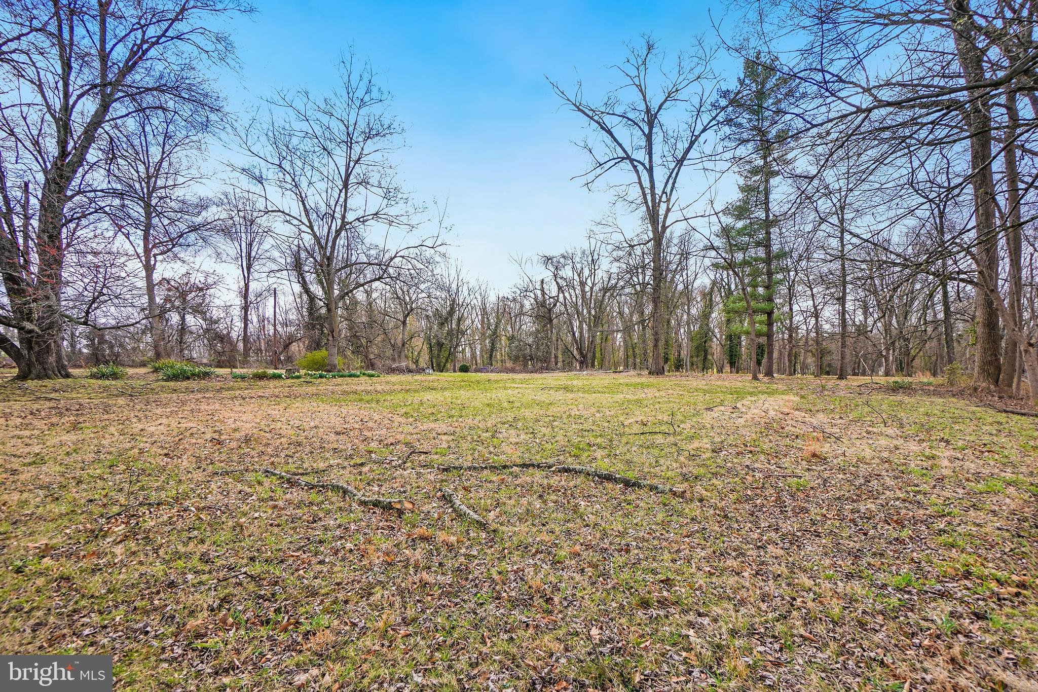 18465 Brooke Road Sandy Spring, MD 20860 - Photo 20 of 24 a view of outdoor space with deck