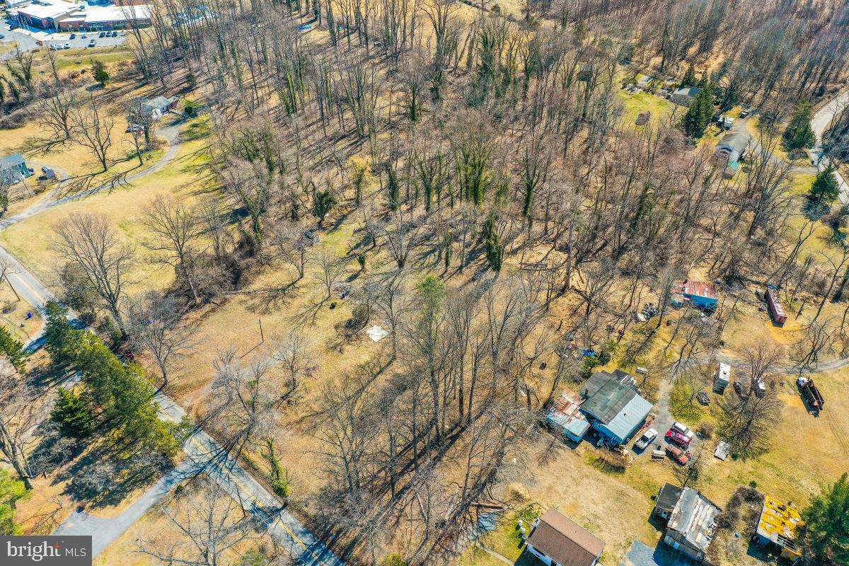 18465 Brooke Road Sandy Spring, MD 20860 - Photo 3 of 24