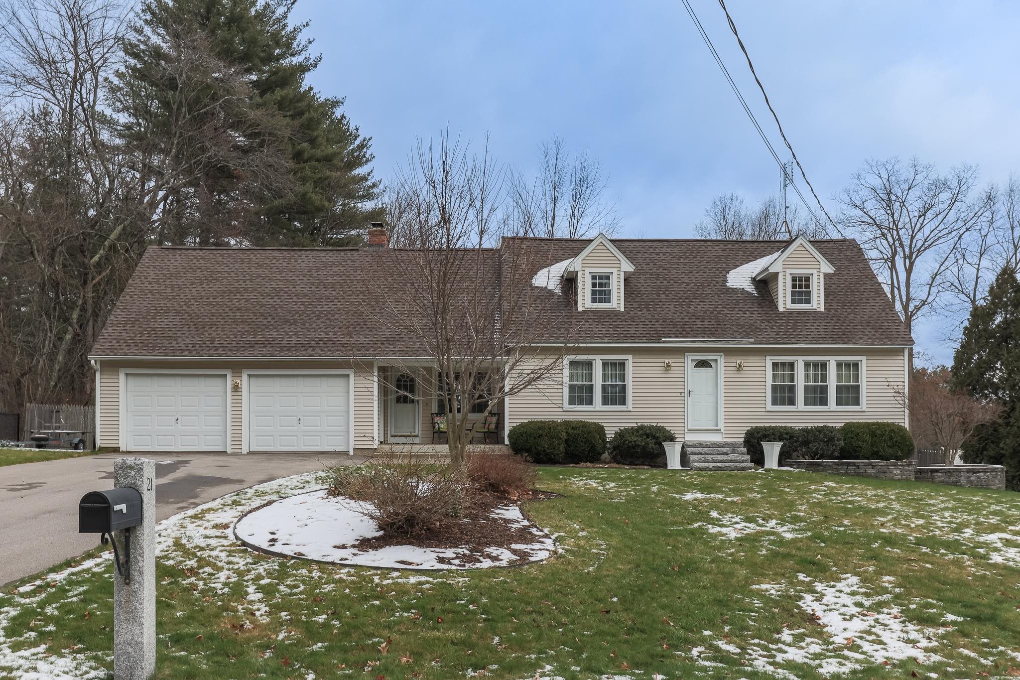 21 Woodridge Road Merrimack, NH 03054 - Photo 1 of 40 Gallery Image 1
