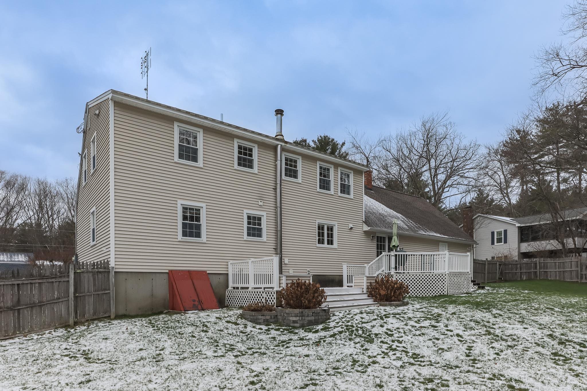 21 Woodridge Road Merrimack, NH 03054 - Photo 35 of 40 Gallery Image 35
