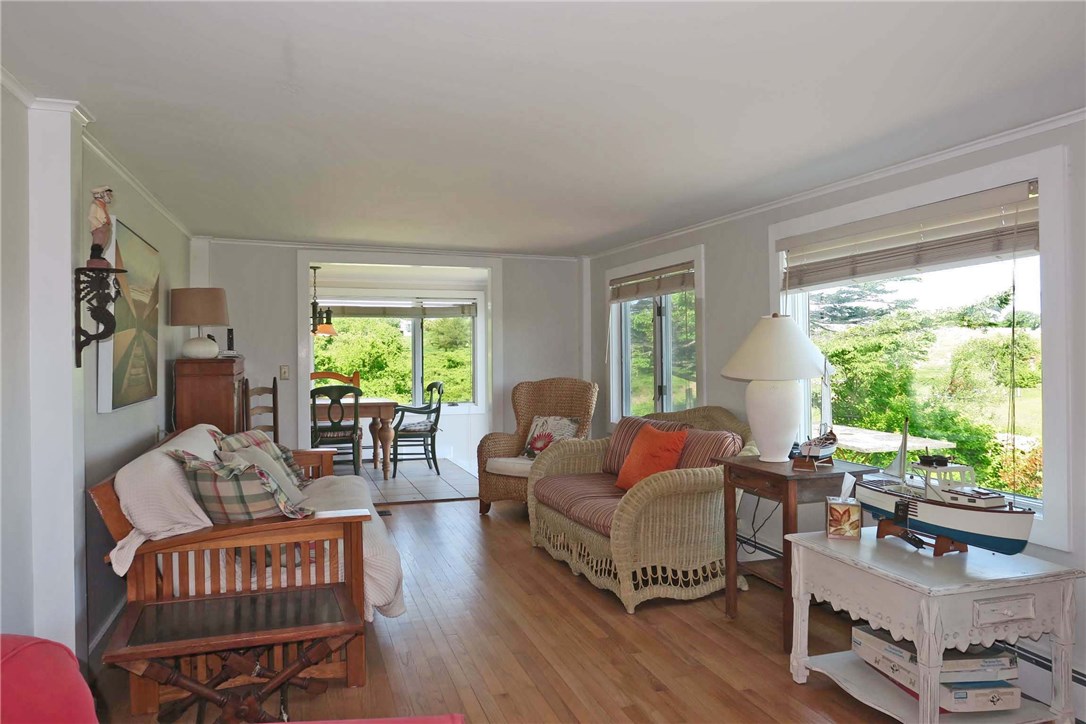 838 Center Road Block Island, RI 02807 - Photo 18 of 30 Living Room