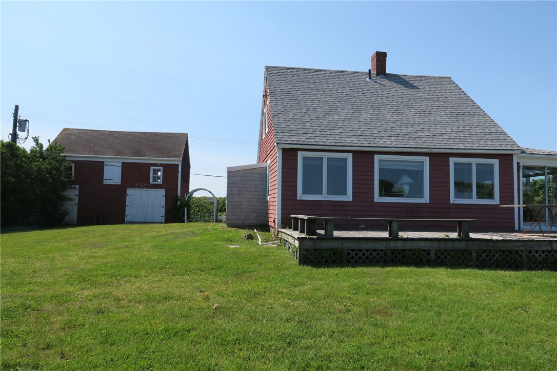 838 Center Road Block Island, RI 02807 - Photo 4 of 30 Main House & Barn