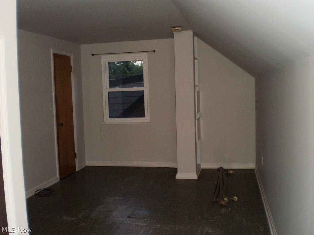 4603 Anderson Road Cleveland, OH 44121 - Photo 5 of 10