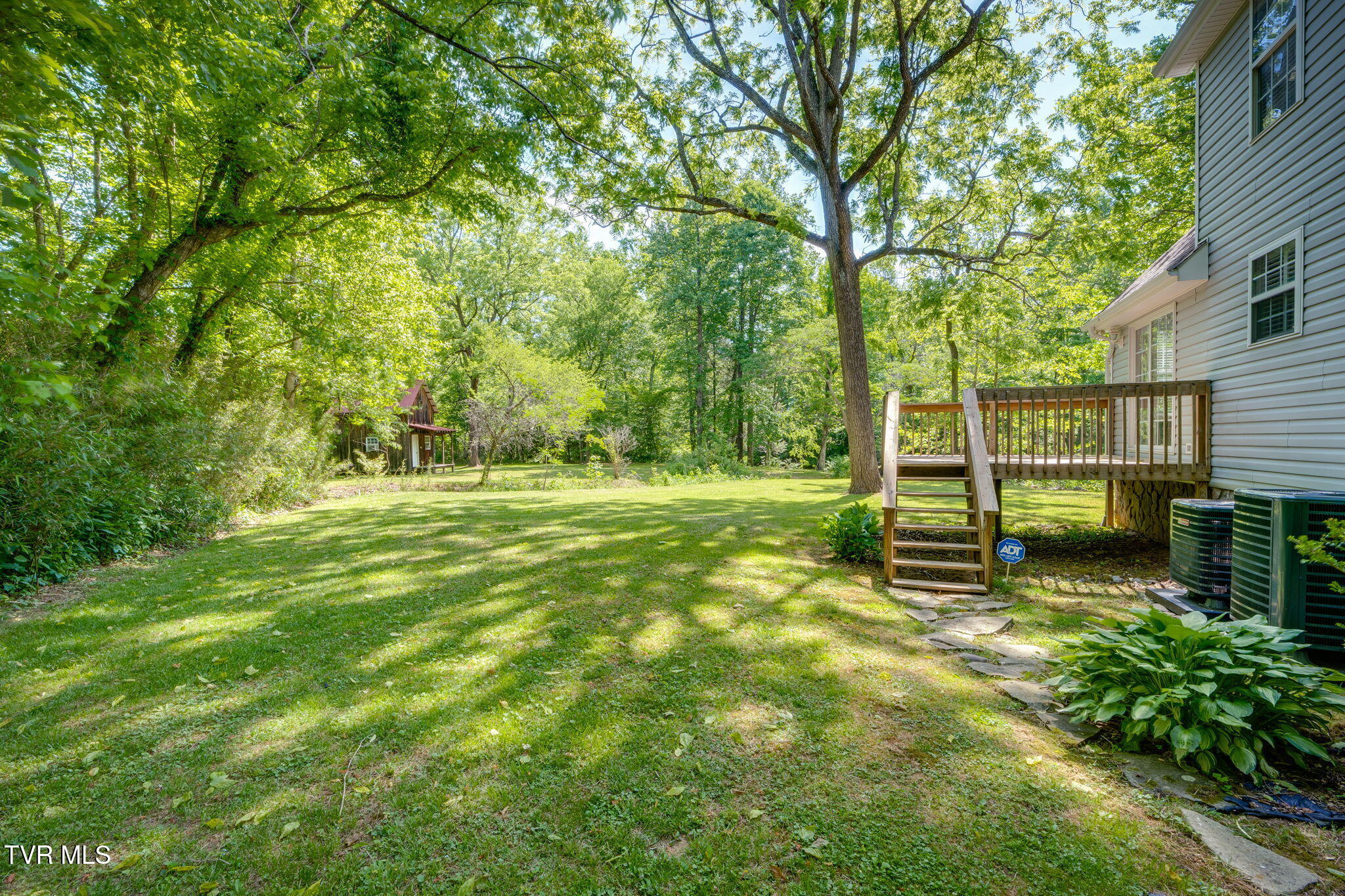 123 Mashburn Lane Erwin, TN 37650 - Photo 32 of 35 032 (2)