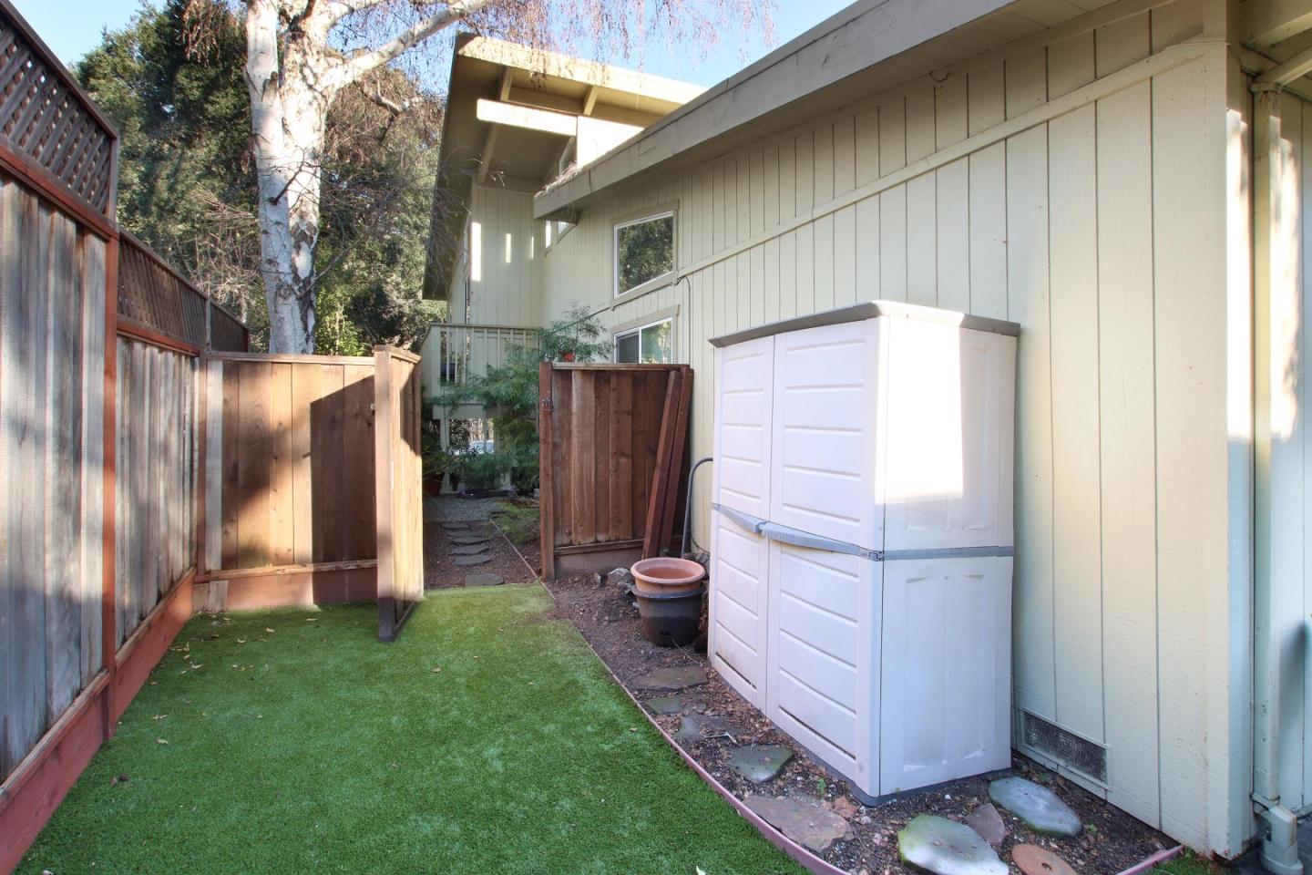27 Erba Lane Scotts Valley, CA 95066 - Photo 29 of 30 a view of a back yard of the house