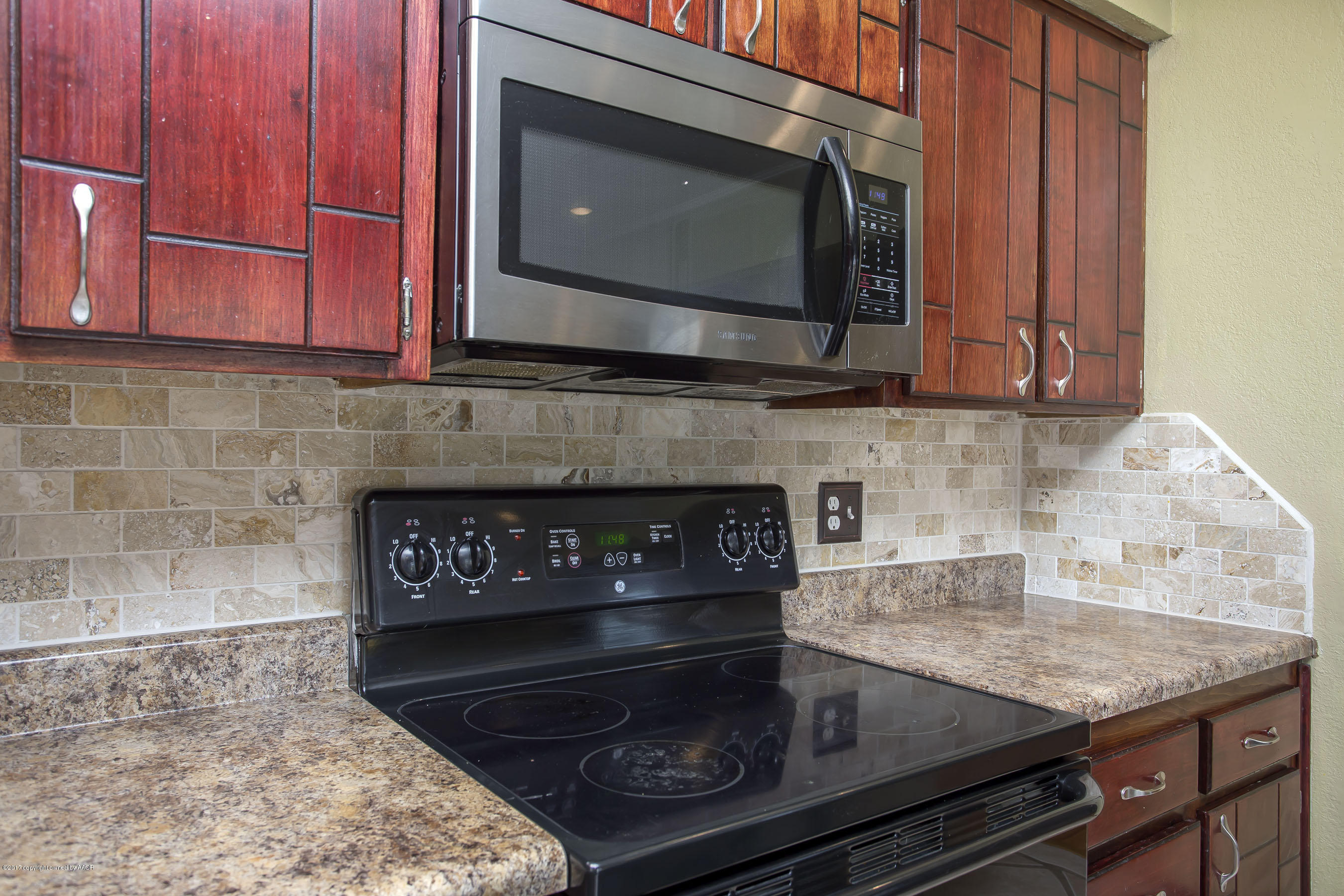 8216 Indian Trail Amarillo, TX 79110 - Photo 17 of 23 17