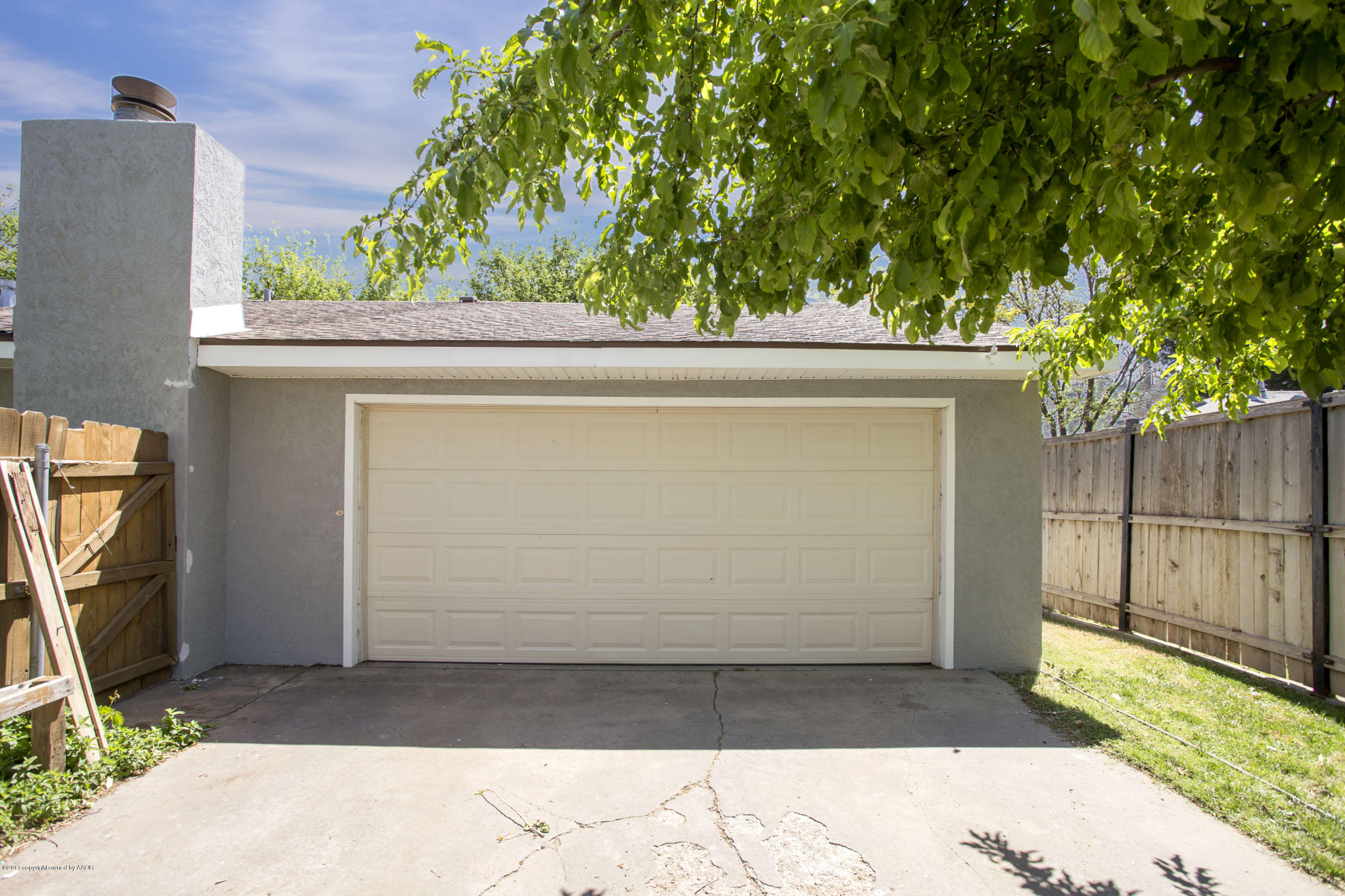 8216 Indian Trail Amarillo, TX 79110 - Photo 4 of 23 4