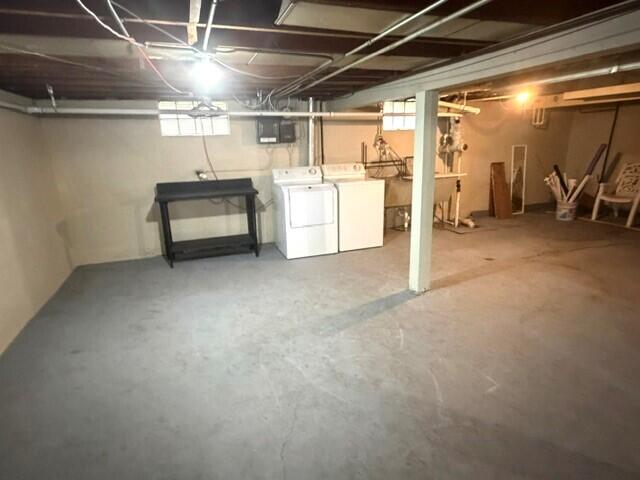 234 South Ridge Street Crown Point, IN 46307 - Photo 15 of 18 640x480