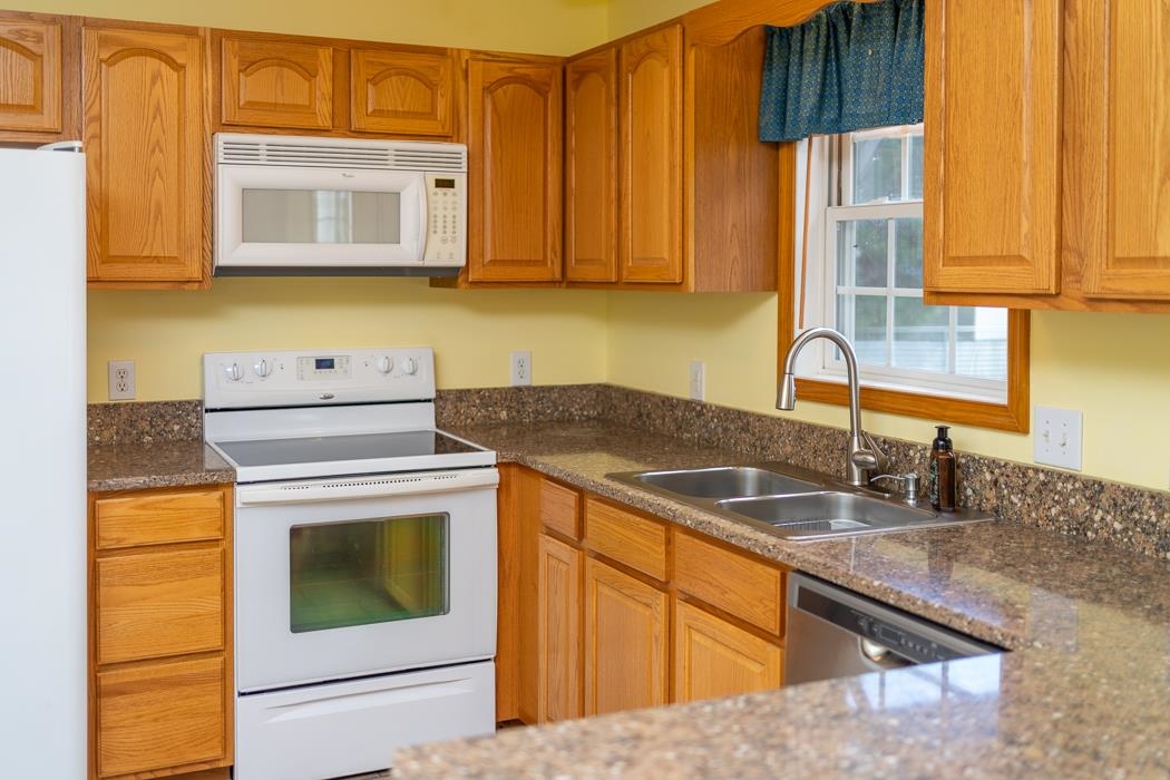 24 Spring Ridge Drive Stuarts Draft, VA 24477 - Photo 13 of 43 Gallery Image 13