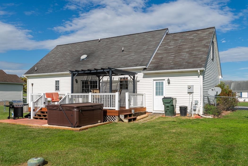 24 Spring Ridge Drive Stuarts Draft, VA 24477 - Photo 33 of 43 Gallery Image 33