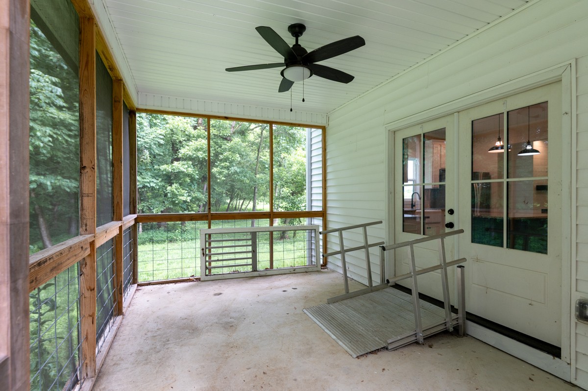 4486 Beards Chapel Road Springfield, TN 37172 - Photo 46 of 54 a view of livingroom with furniture