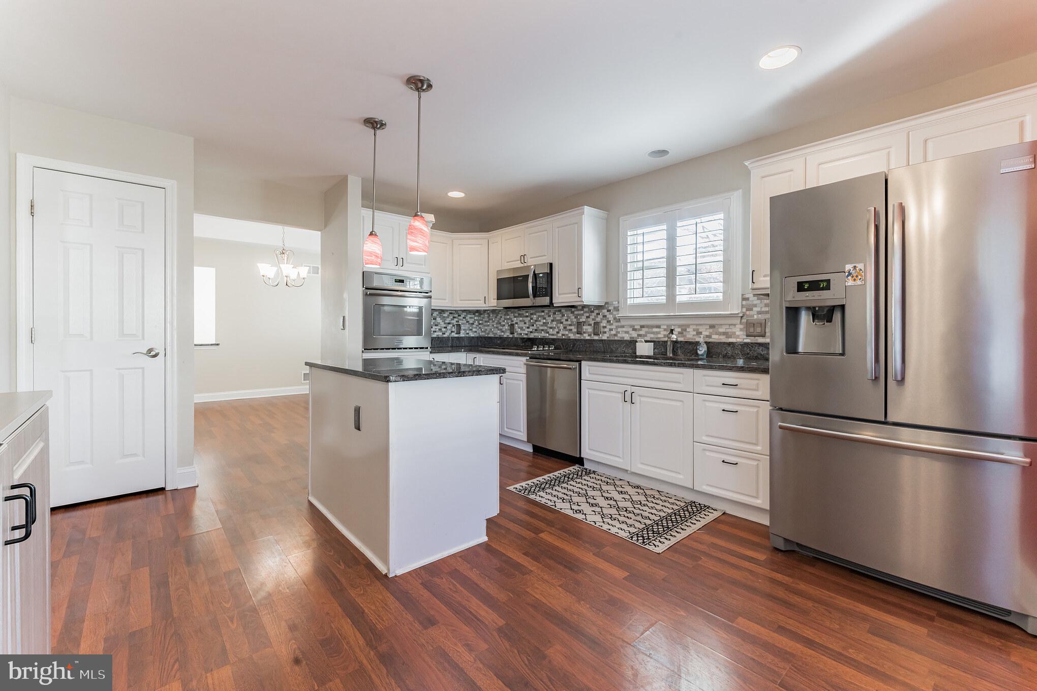 12 Hedge Row Road Princeton, NJ 08540 - Photo 3 of 66
