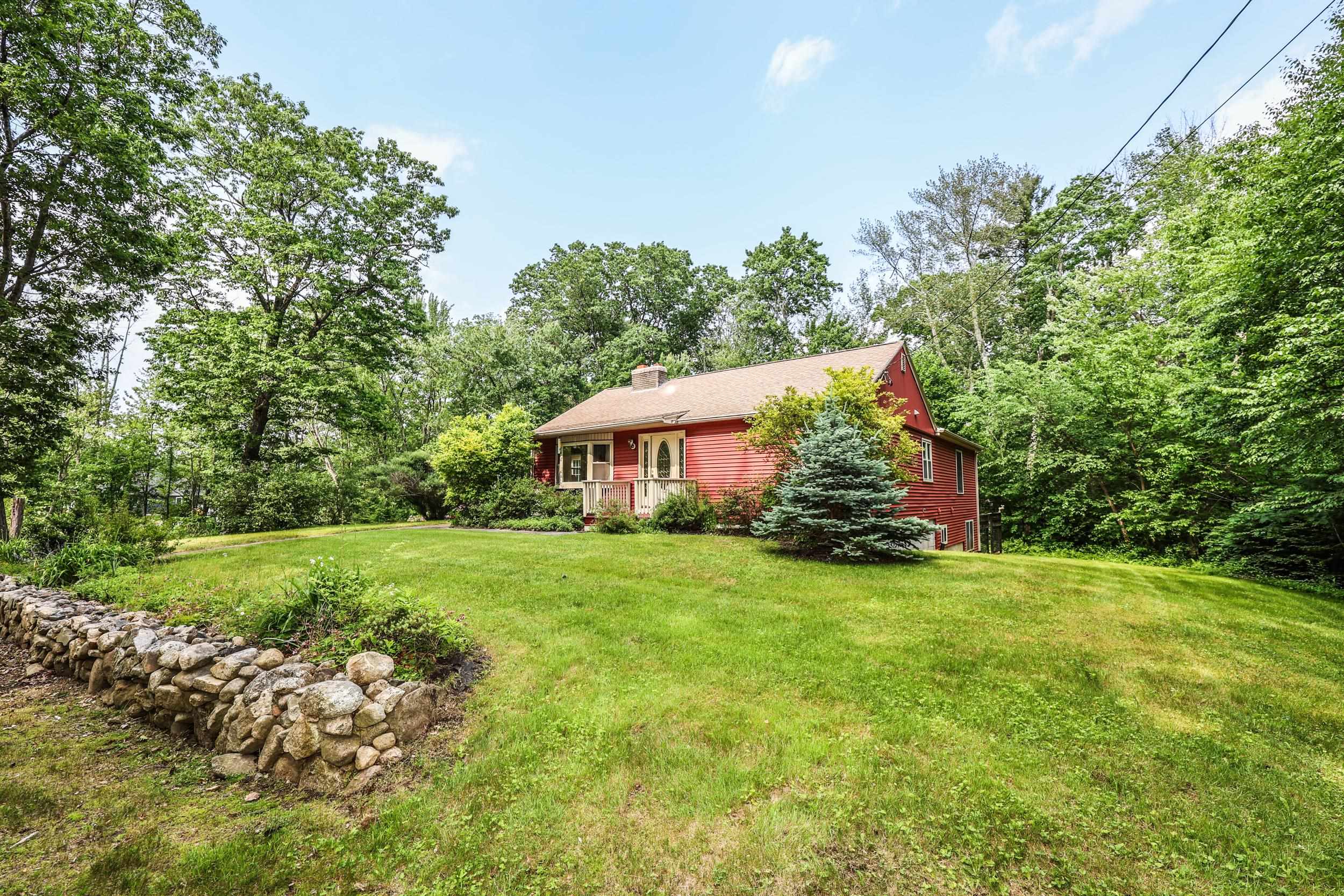 21 Holbrook Road Bedford, NH 03110 - Photo 1 of 24