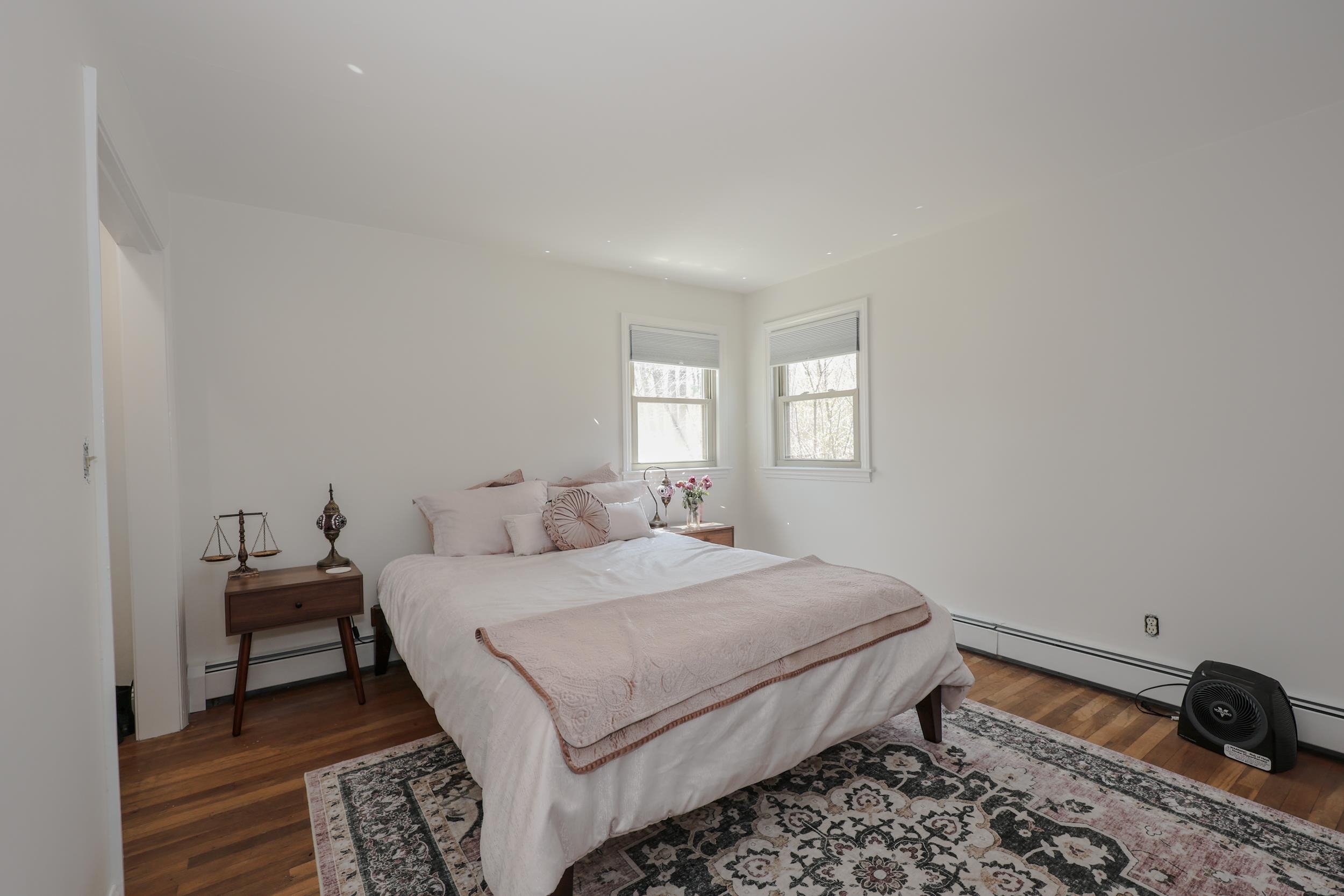 21 Holbrook Road Bedford, NH 03110 - Photo 14 of 24