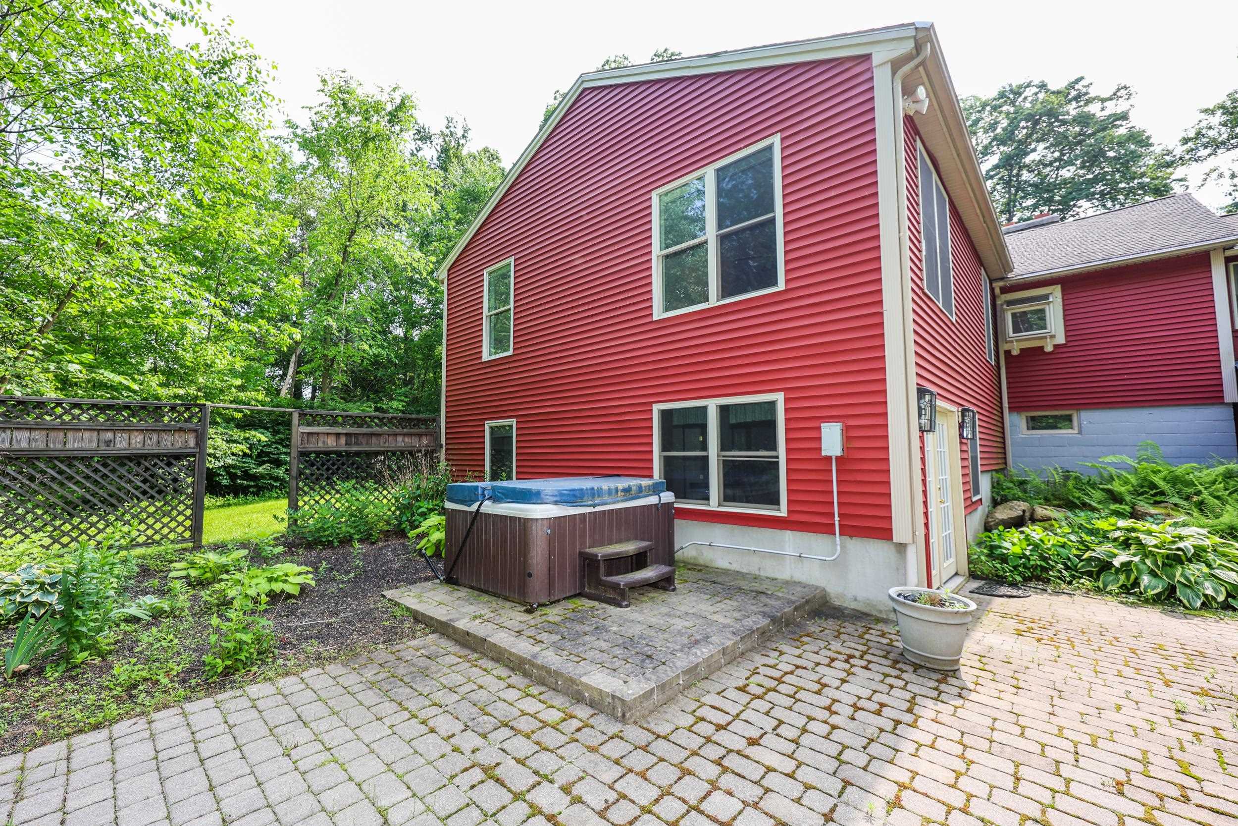21 Holbrook Road Bedford, NH 03110 - Photo 23 of 24