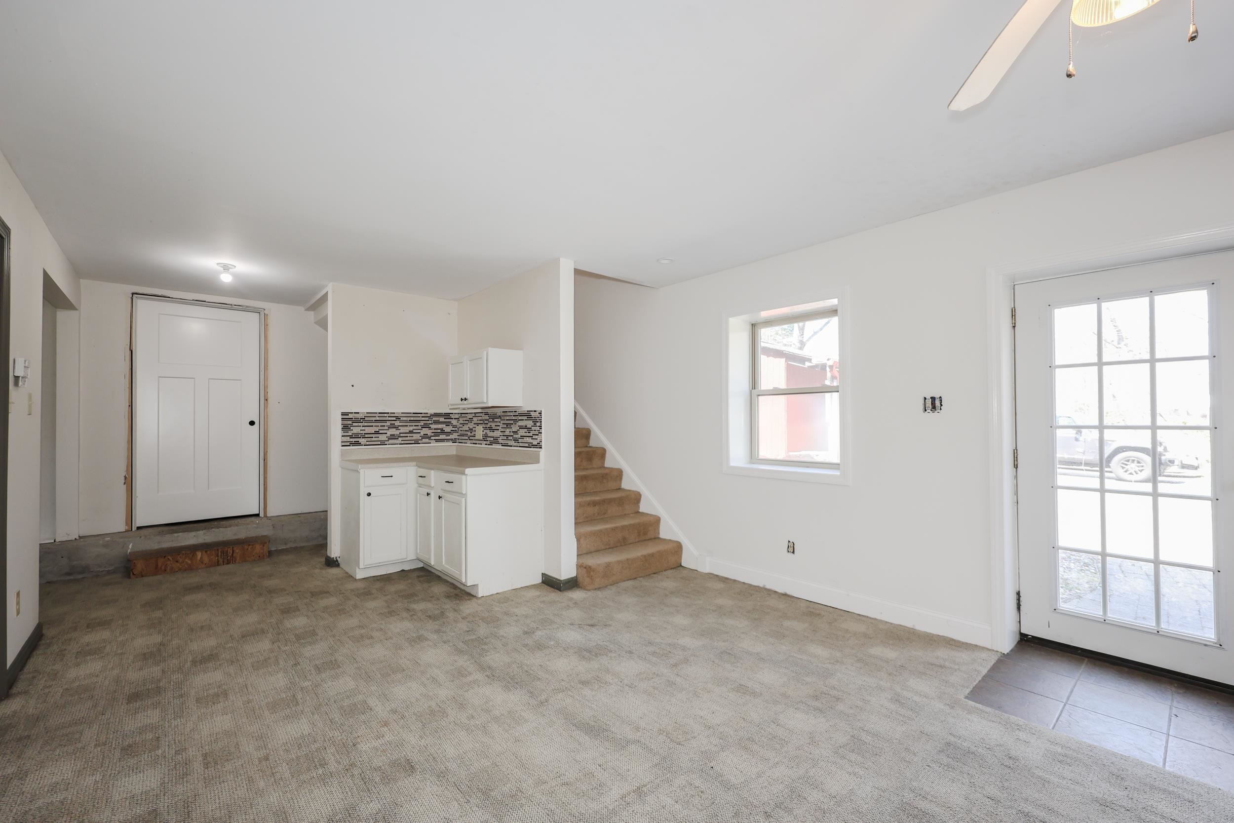 21 Holbrook Road Bedford, NH 03110 - Photo 10 of 24