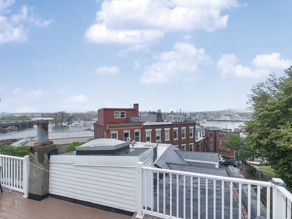51 Snow Hill Street, Unit 2 Boston, MA 02113 - Photo 12 of 16