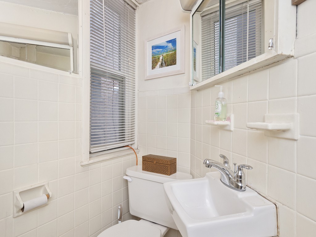 51 Snow Hill Street, Unit 2 Boston, MA 02113 - Photo 9 of 16