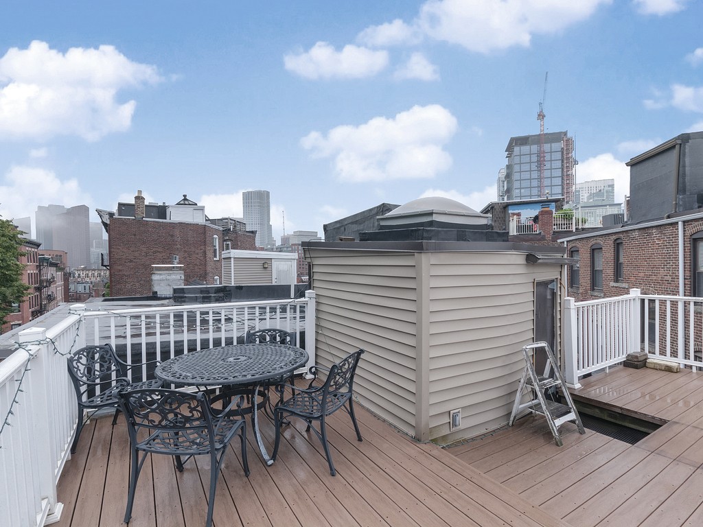 51 Snow Hill Street, Unit 2 Boston, MA 02113 - Photo 10 of 16
