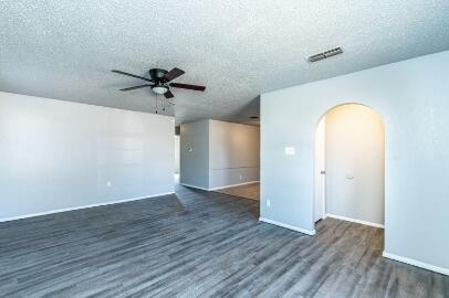 6305 29th Street Lubbock, TX 79407 - Photo 6 of 23 fbe84d8a-13eb-4952-9b6b-f2e476049856