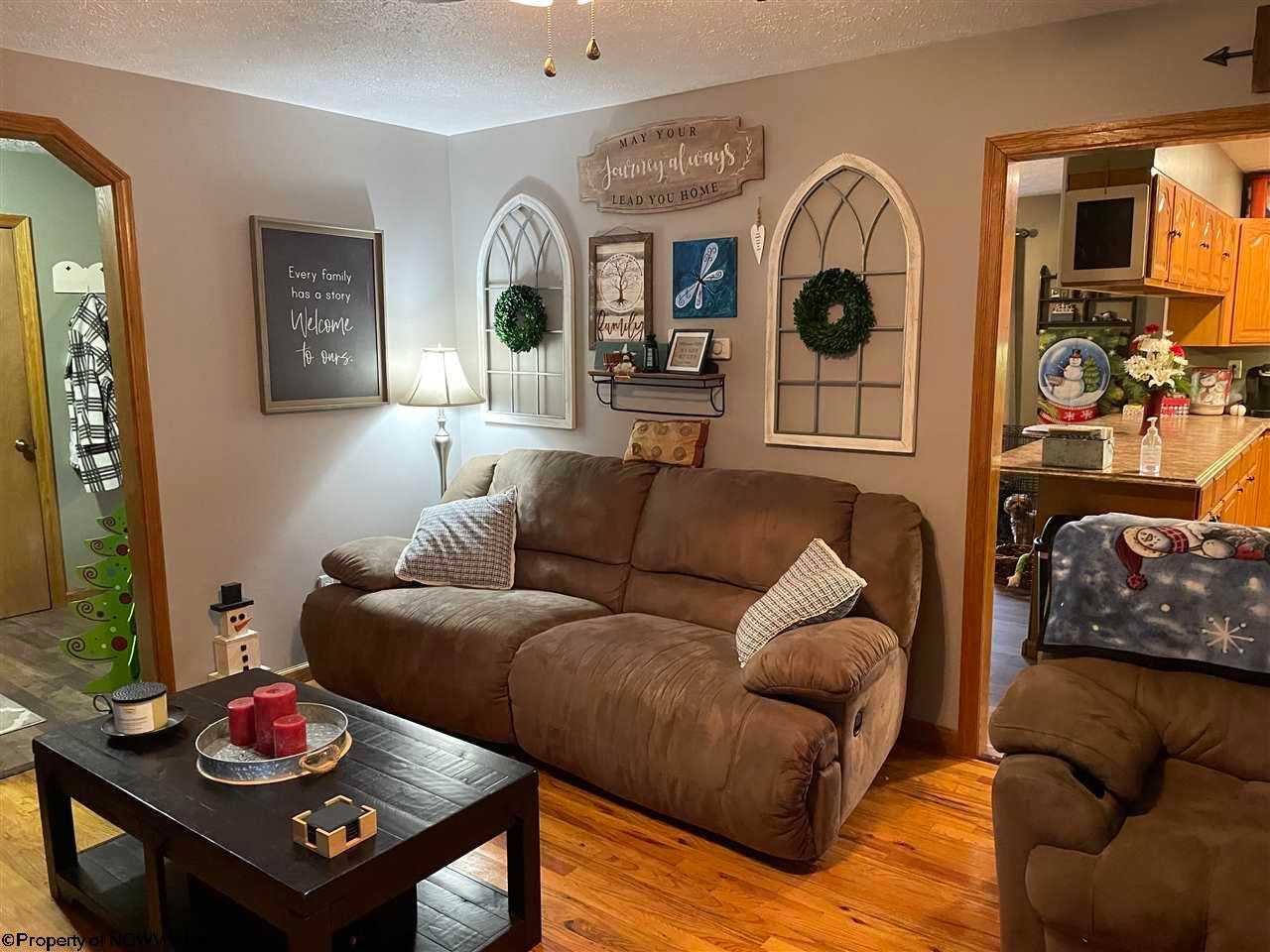 752 Westfield Road Jane Lew, WV 26378 - Photo 4 of 26 Gallery Image 4
