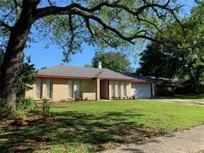 $1,900 | 100 Firwood Drive, Slidell, LA 70458