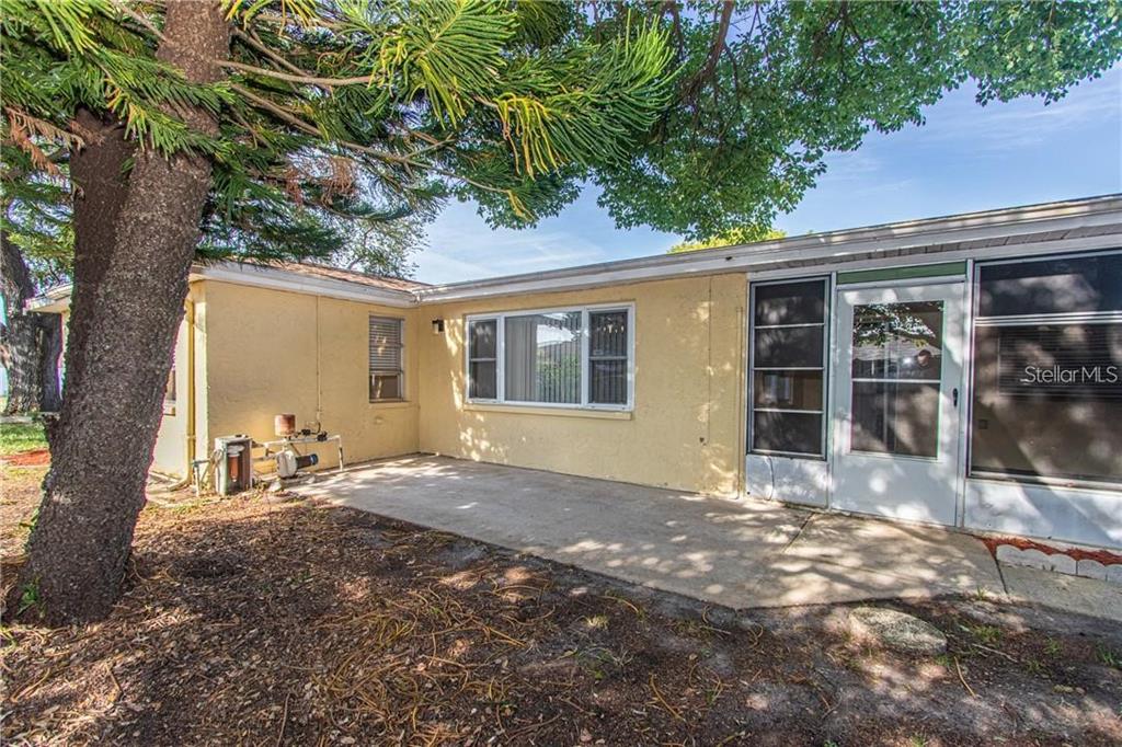 8900 Lido Lane Port Richey, FL 34668 - Photo 43 of 48