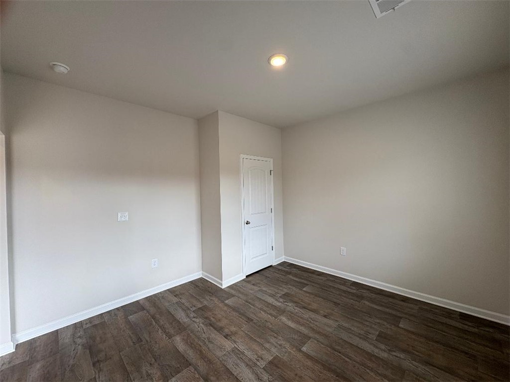 116 Gleneddie Road Anderson, SC 29624 - Photo 8 of 28 Gallery Image 8