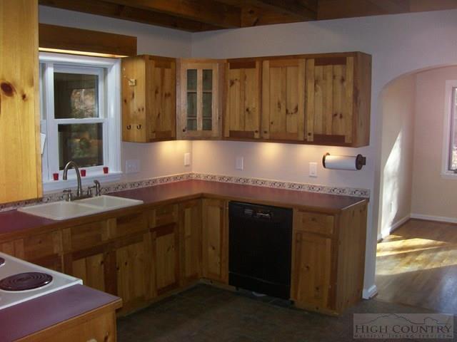 200 Katie Way Boone, NC 28607 - Photo 5 of 41 Gallery Image 5