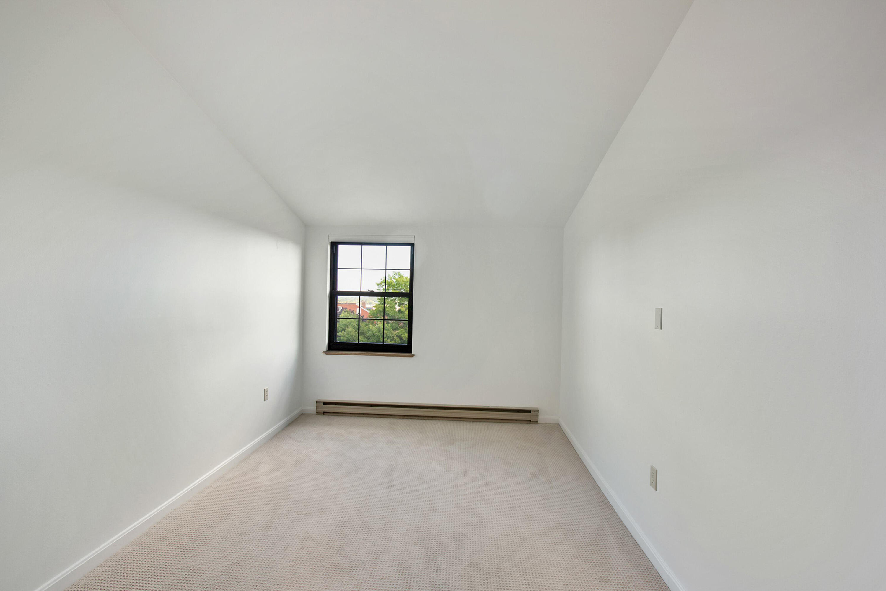 150 Spring Street, Unit 12 Portland, ME 04101 - Photo 22 of 33 037_legacysir_probinson_150springstportl