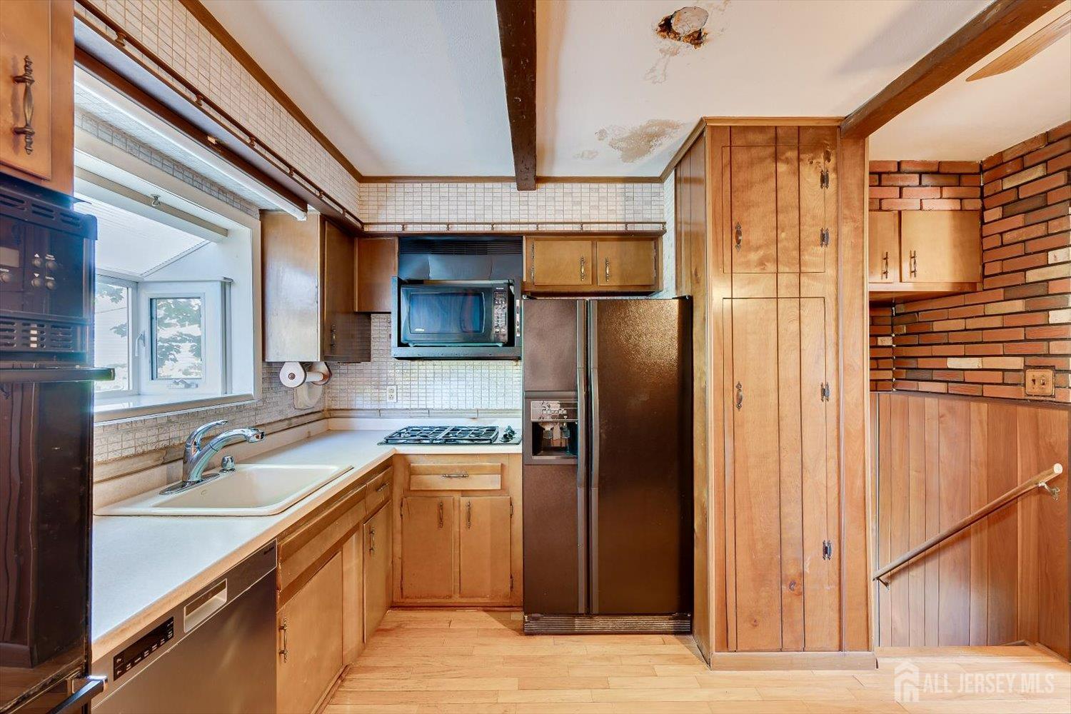 31 Rieder Road Edison, NJ 08817 - Photo 15 of 38