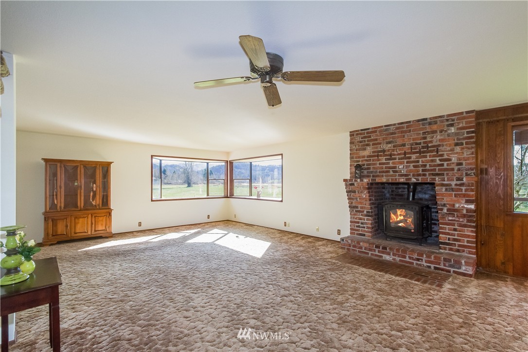 1711 A Collins Road Buckley, WA 98321 - Photo 5 of 23