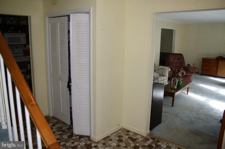 144 3 Rivers Road Harwood, MD 20776 - Photo 8 of 26 Interior (General)